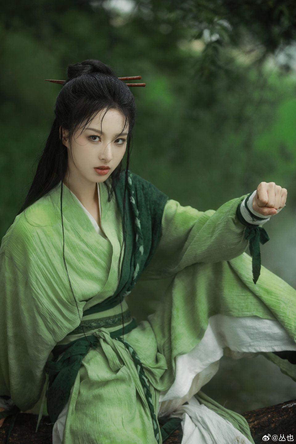 Hanfu Hair Ornament:The Splendor of Headflowers at an Affordable Price Hanfu Hair Ornament:The Splendor of Headflowers at an Affordable Price
