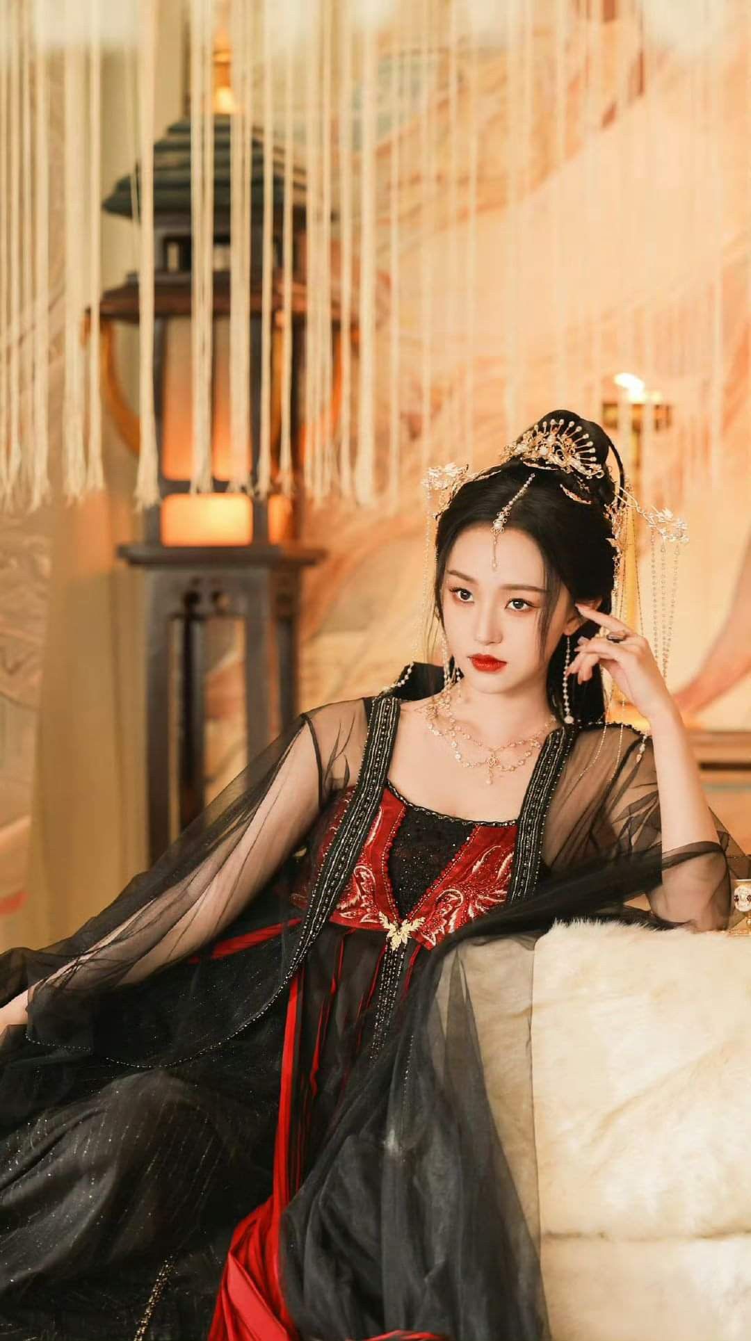 The Cheongsams Belly-Covering Magic:A Tale of Traditional Elegance The Cheongsams Belly-Covering Magic:A Tale of Traditional Elegance