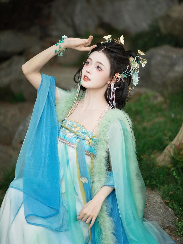 Modernizing the Cheongsam:A Youthful and Sophisticated Engagement Gown for Modern Teen Girls Modernizing the Cheongsam:A Youthful and Sophisticated Engagement Gown for Modern Teen Girls