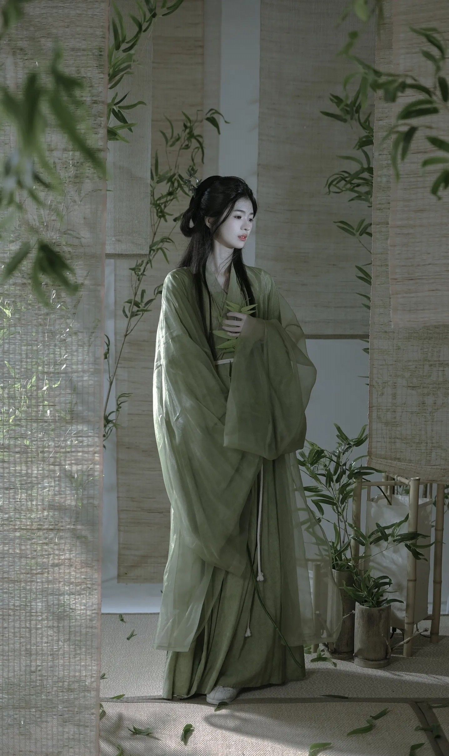 Childrens Cheongsam with Shawls:A Traditional Elegance for Little Ones Childrens Cheongsam with Shawls:A Traditional Elegance for Little Ones