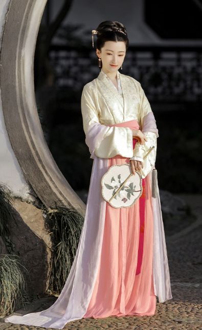 Yuhuaceng Snowfall:Original Hanfu Fashion Design Yuhuaceng Snowfall:Original Hanfu Fashion Design