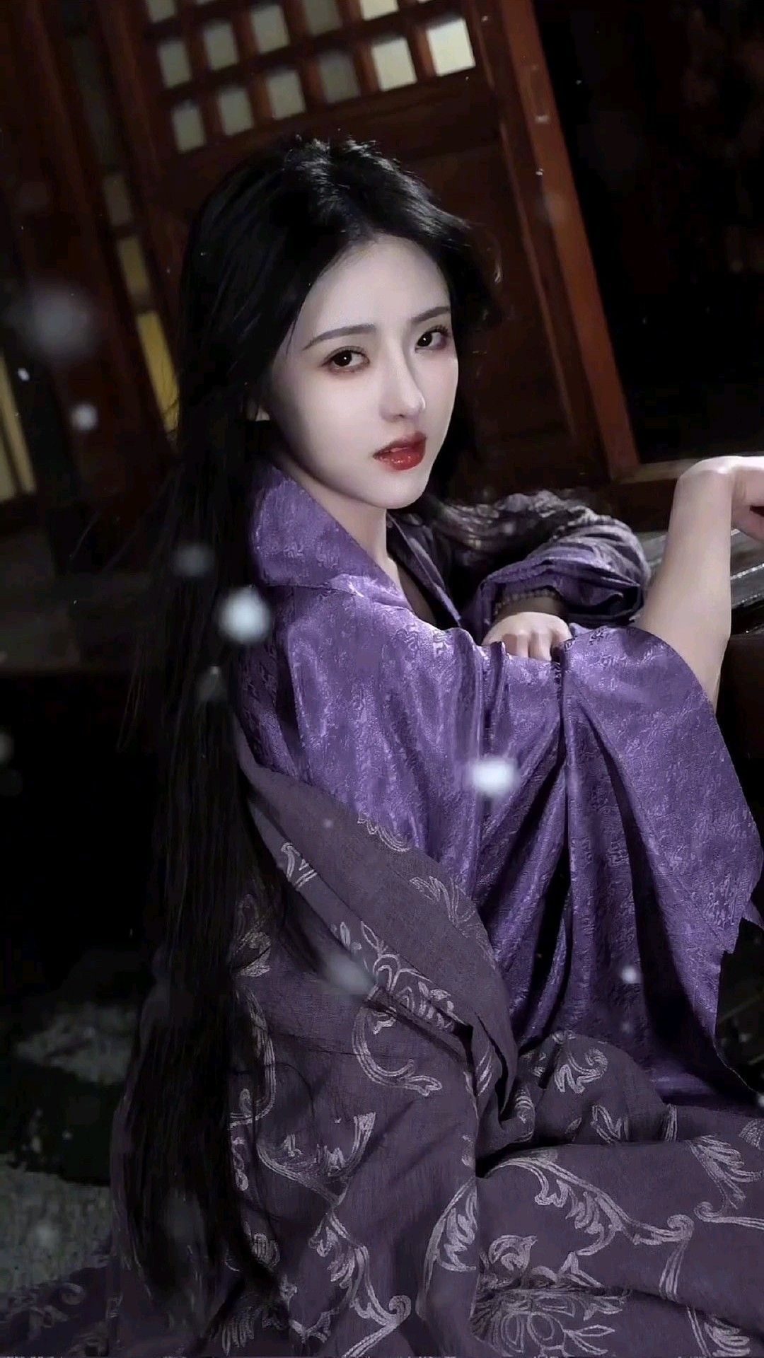 The Versatility of Hanfu Jackets:A Guide to Styling Your Outerwear The Versatility of Hanfu Jackets:A Guide to Styling Your Outerwear