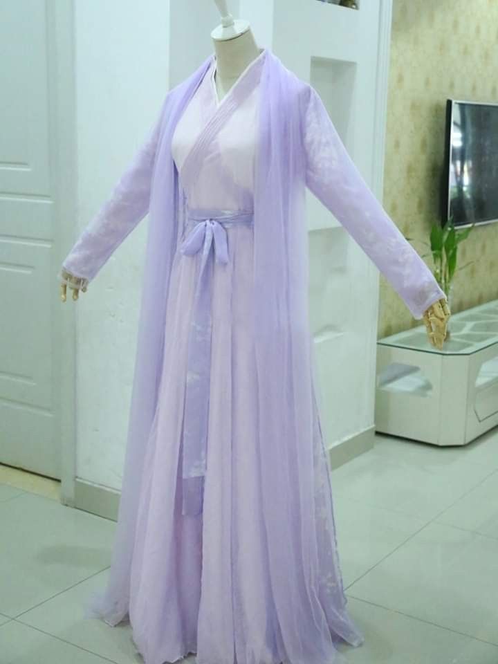 Chiffon Hanfu Dress Evolution:The Modernized Snowy Elegance Chiffon Hanfu Dress Evolution:The Modernized Snowy Elegance