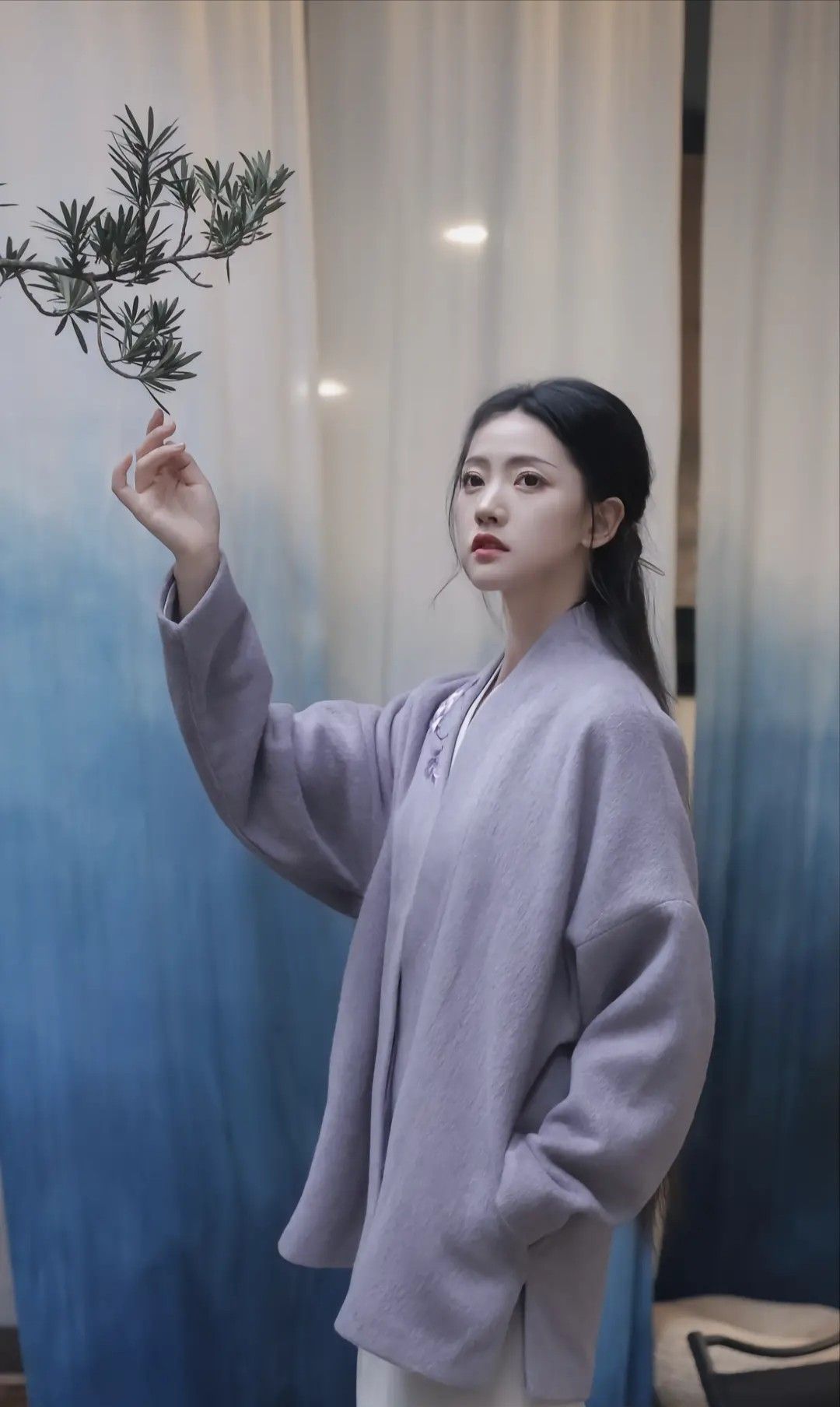 Leap into the Dragons Gate:The Resurgence of Hanfu Fashion Leap into the Dragons Gate:The Resurgence of Hanfu Fashion