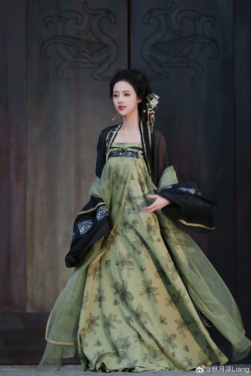 Simple yet Elegant Hanfu Fashion:A Guide to Comfortable and Stylish Traditional Chinese Clothing Simple yet Elegant Hanfu Fashion:A Guide to Comfortable and Stylish Traditional Chinese Clothing