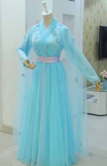 Reinventing Hanfu Fashion:Designing an Innovative Summer Hanfu Dress Reinventing Hanfu Fashion:Designing an Innovative Summer Hanfu Dress