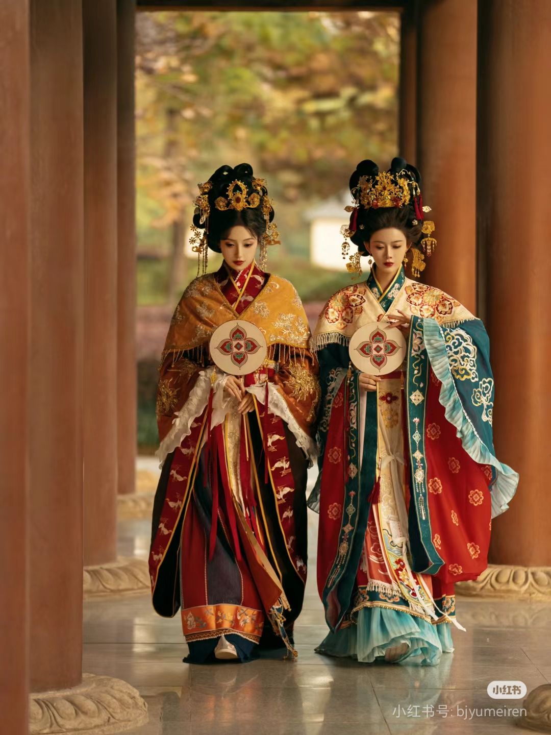 The Enchanting Charm of the Qipao:The Dance of the Dragon and the Grace of the Clear Shadow The Enchanting Charm of the Qipao:The Dance of the Dragon and the Grace of the Clear Shadow