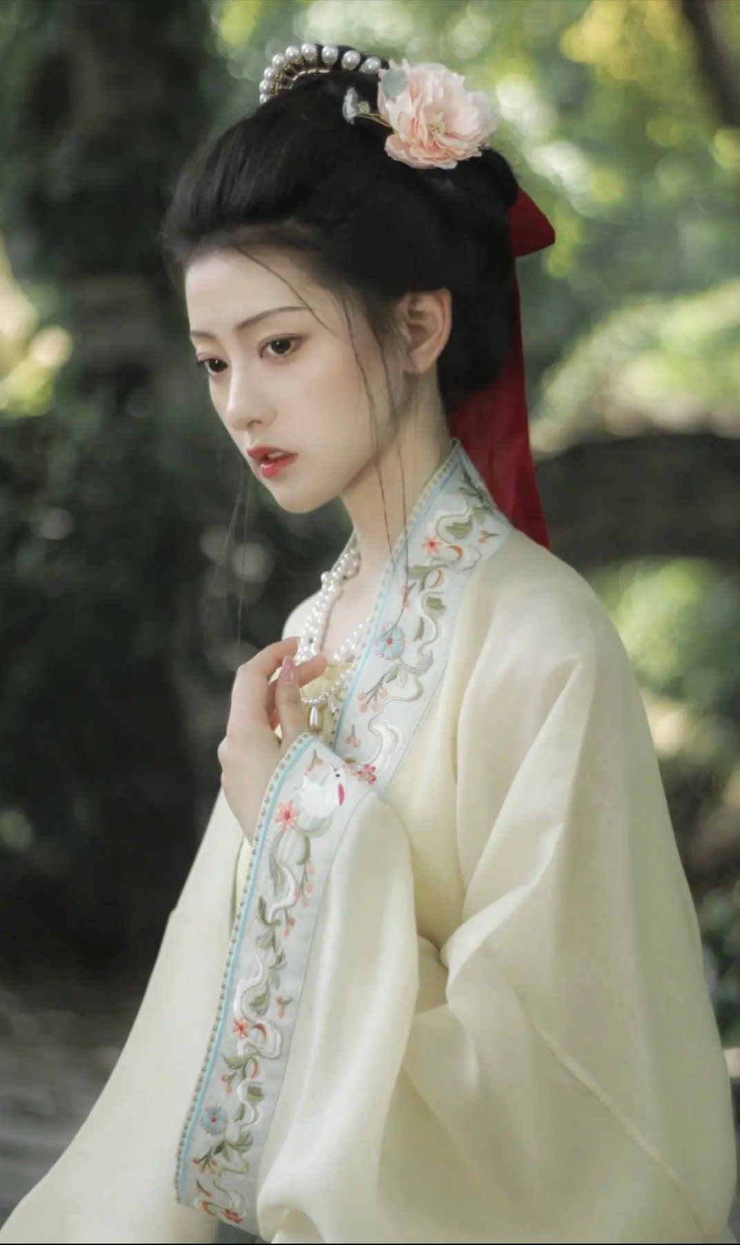 Black Cheongsam Dance Costume:Embodying Tradition and Elegance Black Cheongsam Dance Costume:Embodying Tradition and Elegance