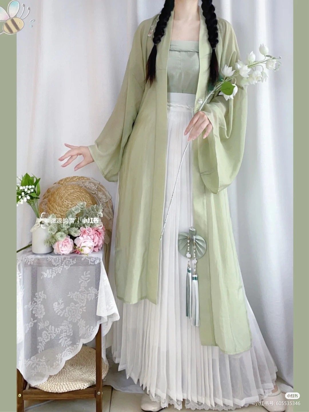 Elegant Xiuhe Hanfu Headdress:A Glimpse into Traditional Chinese Beauty Elegant Xiuhe Hanfu Headdress:A Glimpse into Traditional Chinese Beauty