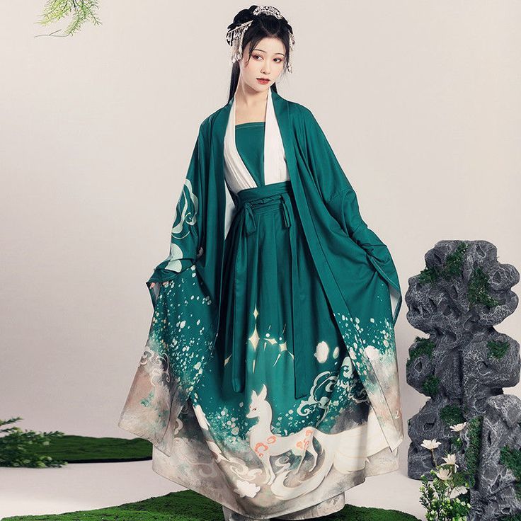 Mini-Sized Traditional Chinese Cheongsam Suit:Embracing the Elegance of National Style Mini-Sized Traditional Chinese Cheongsam Suit:Embracing the Elegance of National Style