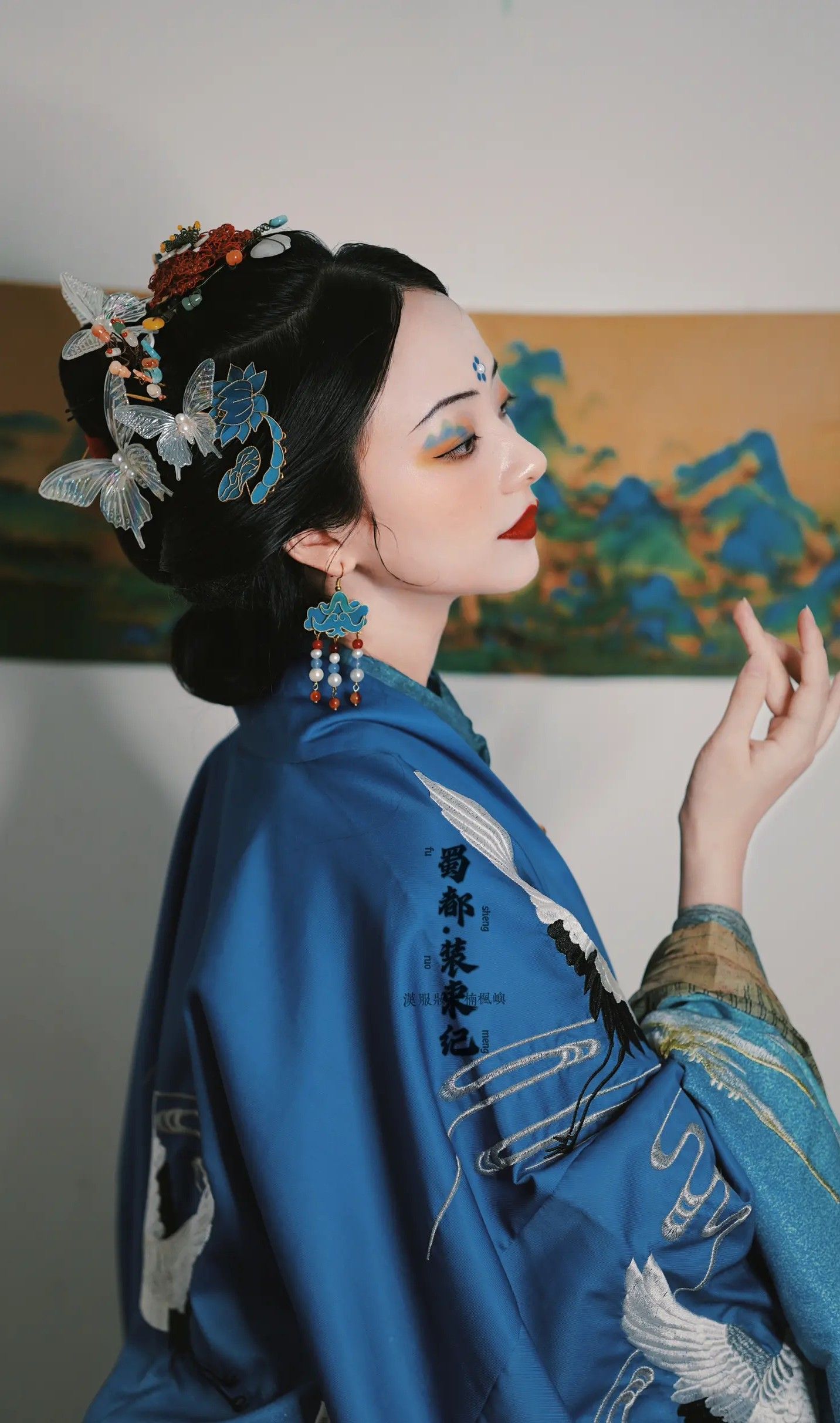 The Rise of Hanfu Bags:Exploring the Growth of a Traditional Fashion Accessory The Rise of Hanfu Bags:Exploring the Growth of a Traditional Fashion Accessory
