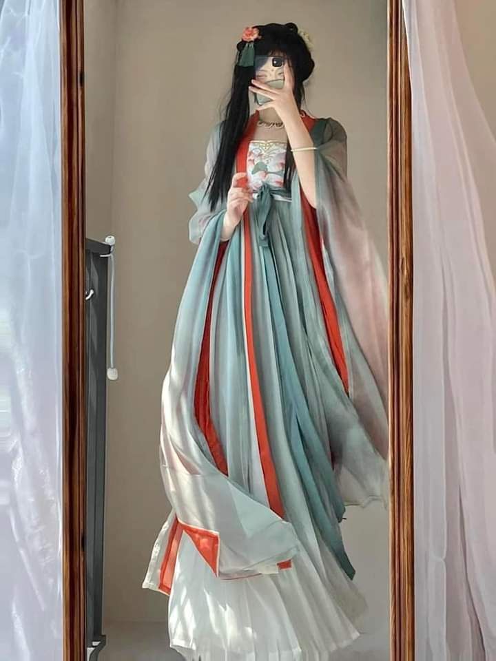 Plus Size Hanfu with Cross-Over Collars:A Journey into Traditional Fashion Plus Size Hanfu with Cross-Over Collars:A Journey into Traditional Fashion