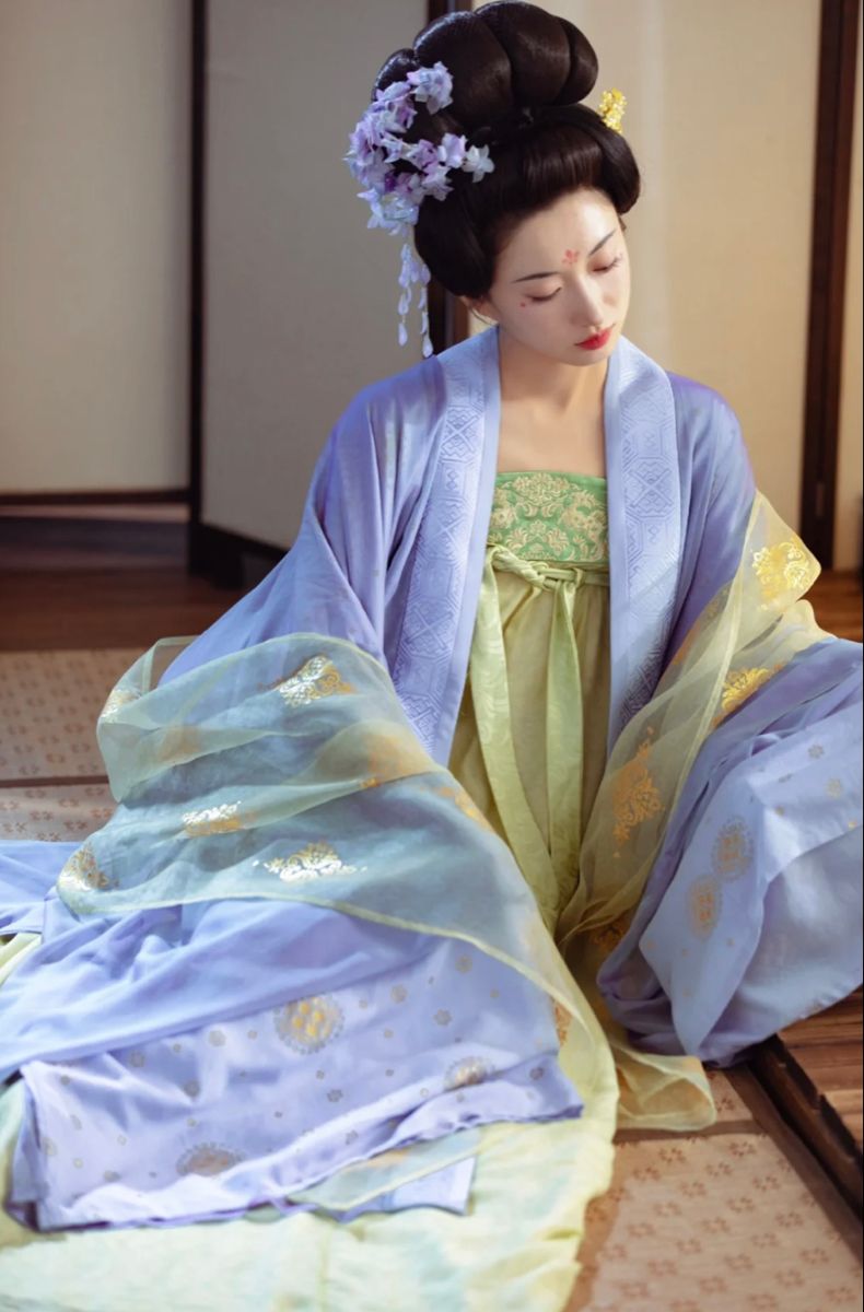 The Ethereal Beauty of Grassland Style Hanfu:A Journey into Traditional Chinese Elegance The Ethereal Beauty of Grassland Style Hanfu:A Journey into Traditional Chinese Elegance