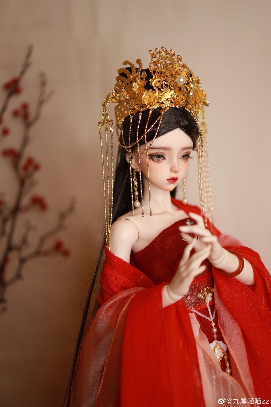 The Enigma of Dark Pattern Cheongsam:A Blend of Tradition and Modernity The Enigma of Dark Pattern Cheongsam:A Blend of Tradition and Modernity