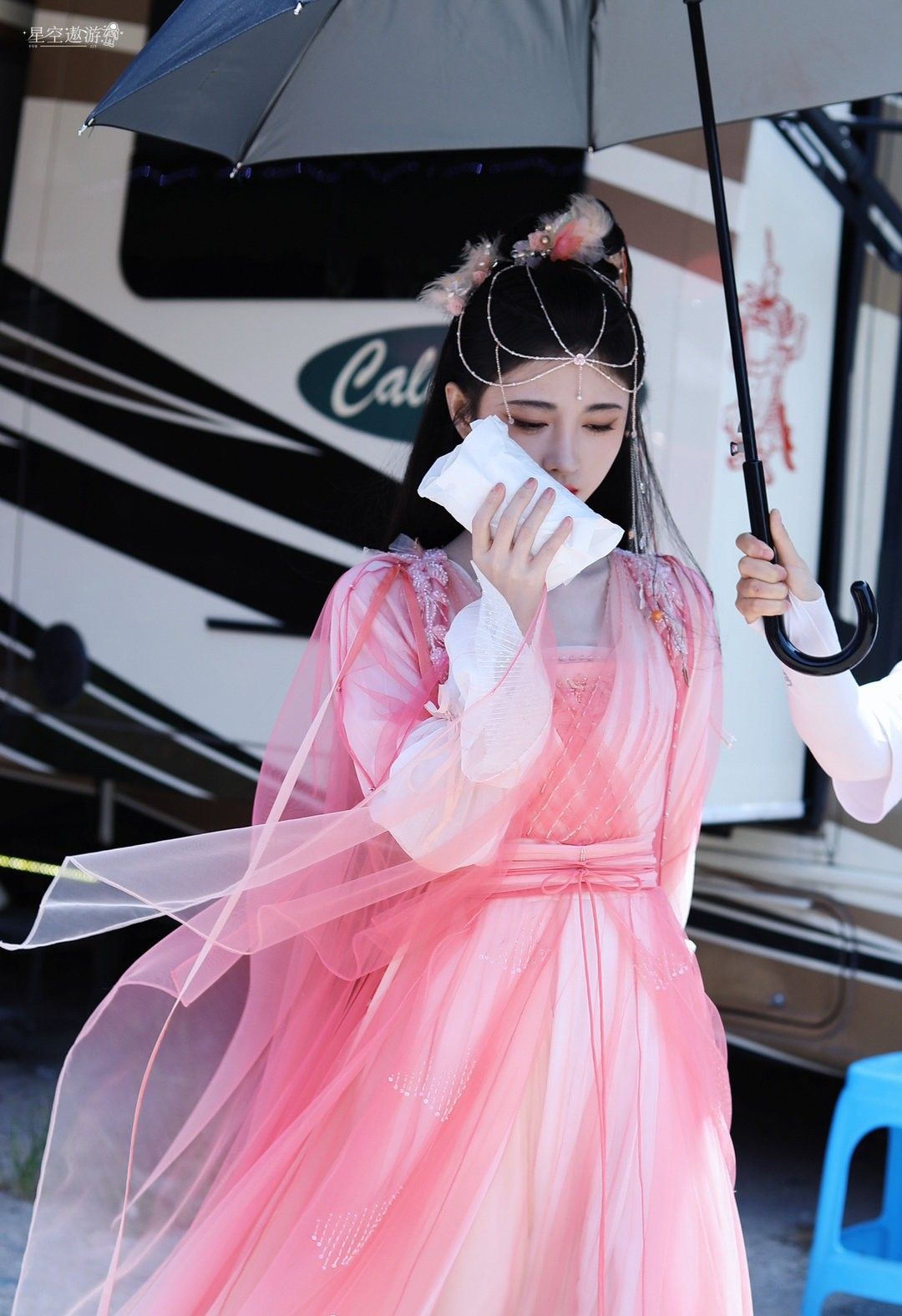 The Elegance of White Waisted Hanfu:A Journey into Traditional Chinese Beauty The Elegance of White Waisted Hanfu:A Journey into Traditional Chinese Beauty