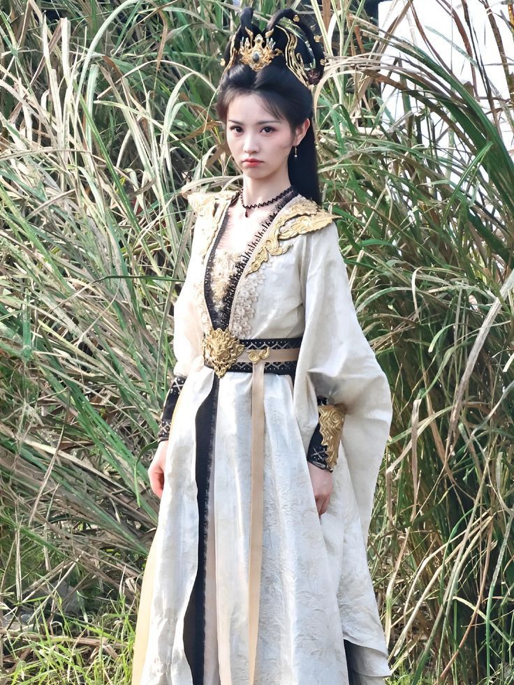 Miniature Cheongsam Culture in Suzhou,Jiangsu Province:A Closer Look at the Qipao Fashion Miniature Cheongsam Culture in Suzhou,Jiangsu Province:A Closer Look at the Qipao Fashion