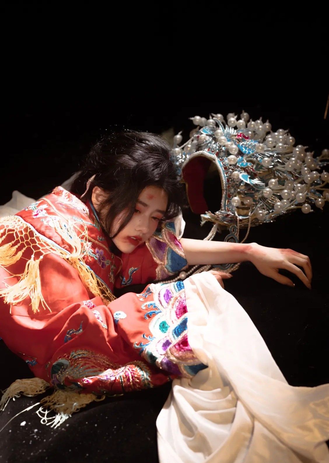 The Evolution of Qipao:Modernizing Traditional Chinese Clothing in the Republic Era The Evolution of Qipao:Modernizing Traditional Chinese Clothing in the Republic Era