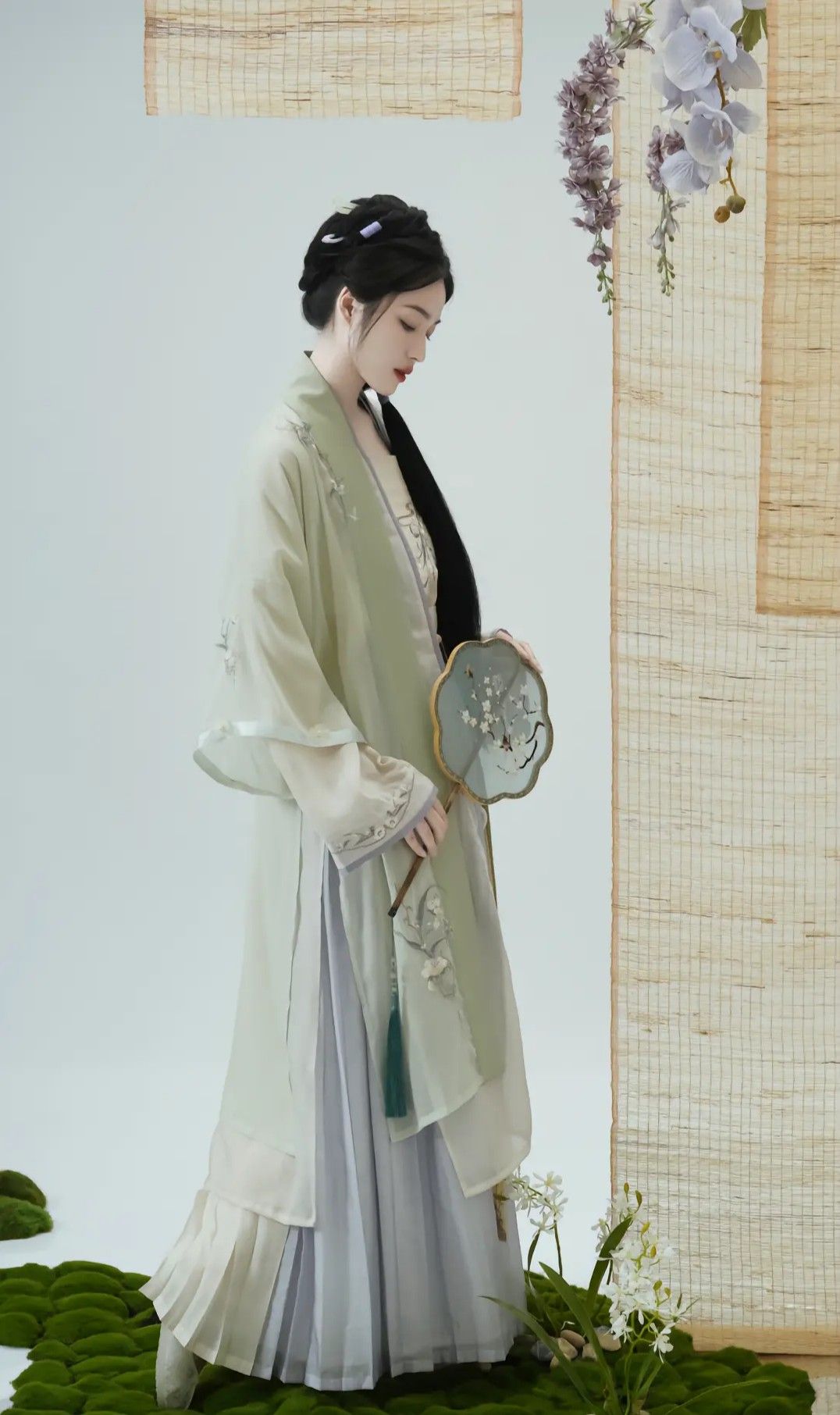Autumn and Winter Fashion:The Mid-Length Horseface Skirt Autumn and Winter Fashion:The Mid-Length Horseface Skirt