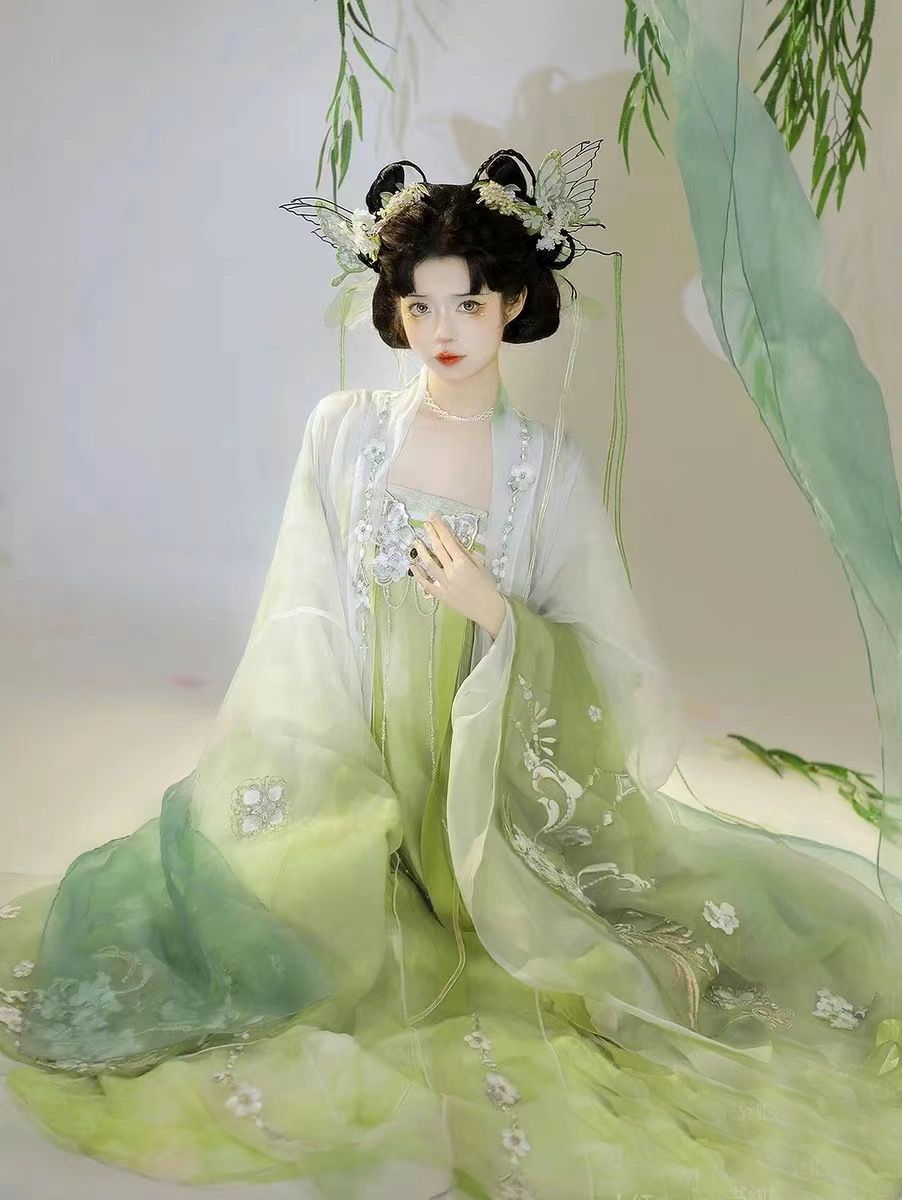 Reinventing the Cheongsam:Plus Size Summer Qipao改良旗袍,夏大码旗袍的重生 Reinventing the Cheongsam:Plus Size Summer Qipao改良旗袍,夏大码旗袍的重生