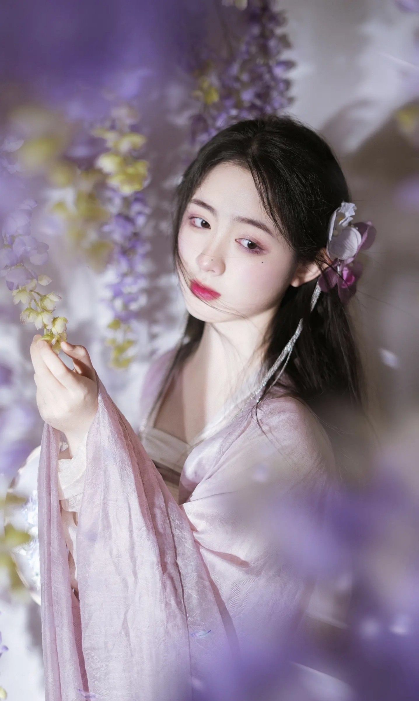 Vintage Cheongsam:The Timeless Charm of Traditional Chinese Elegance