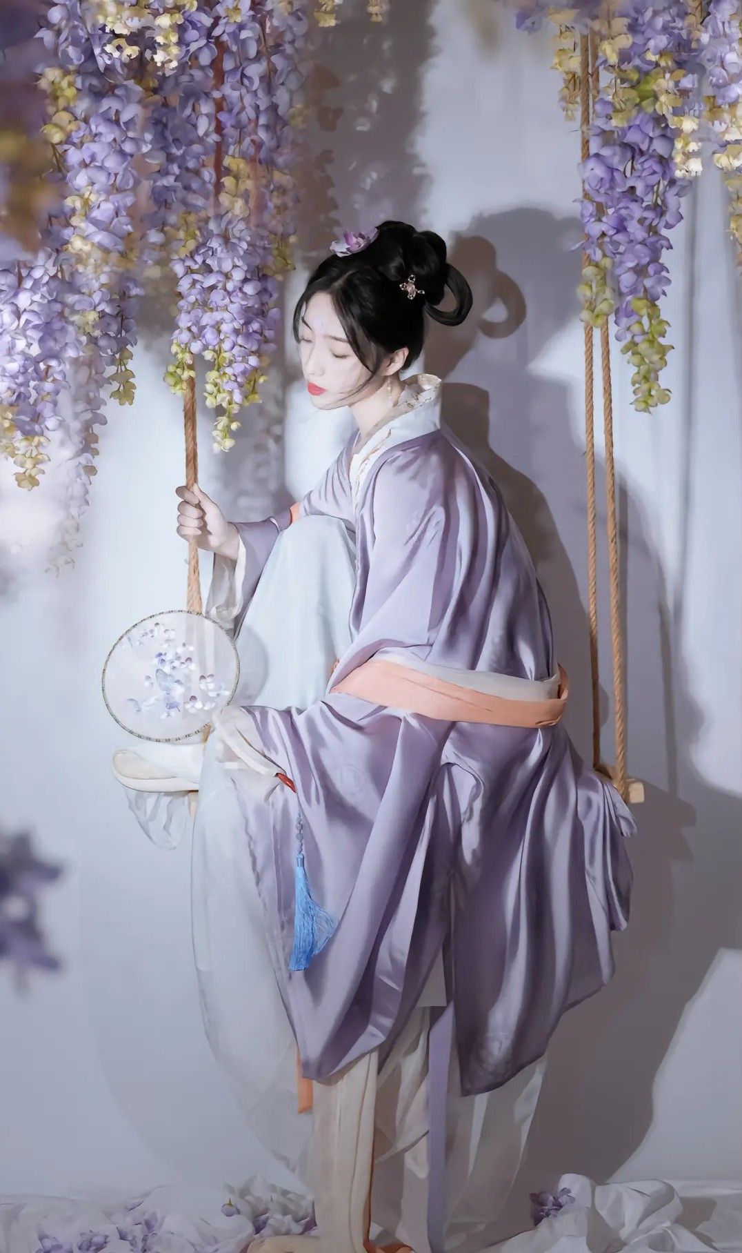 My Mother in a Red Cheongsam:A Tale of Tradition and Love My Mother in a Red Cheongsam:A Tale of Tradition and Love