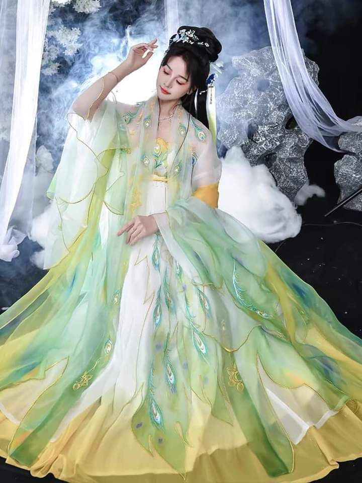 2025 New National Style Hanfu Costumes:Embracing Traditional Elegance in Modern Fashion 2025 New National Style Hanfu Costumes:Embracing Traditional Elegance in Modern Fashion