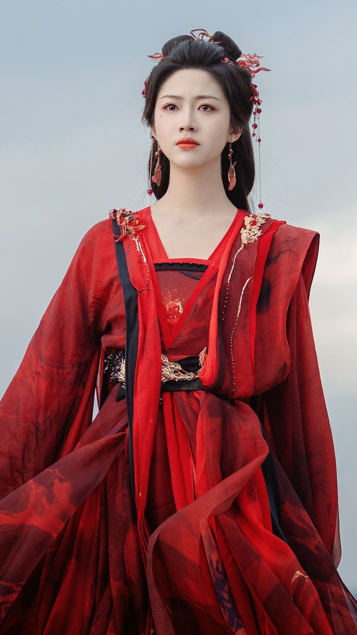 Enhanced Traditional Chinese-Style Hanfu:Embracing the Essence of National Elegance Enhanced Traditional Chinese-Style Hanfu:Embracing the Essence of National Elegance