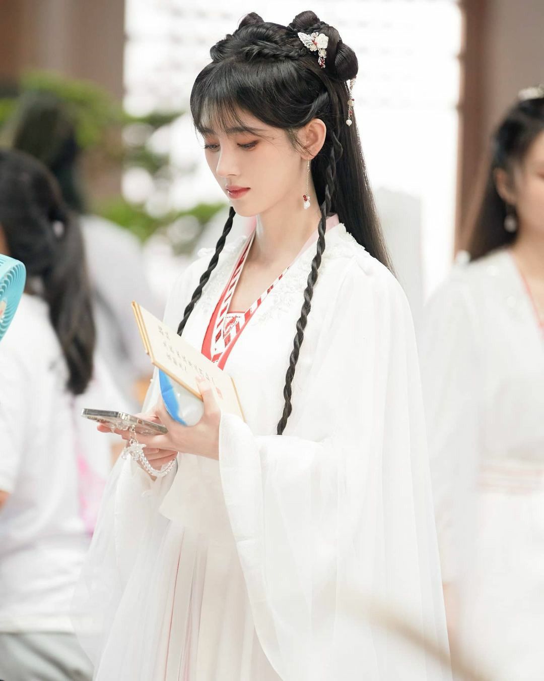 Ming-Style Hanfu for Girls:A Journey into Traditional Elegance Ming-Style Hanfu for Girls:A Journey into Traditional Elegance