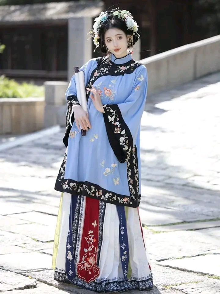 The Evolution of Traditional Hanfu Hairstyles:The Role of Hair Gel in Creating Classic Looks The Evolution of Traditional Hanfu Hairstyles:The Role of Hair Gel in Creating Classic Looks
