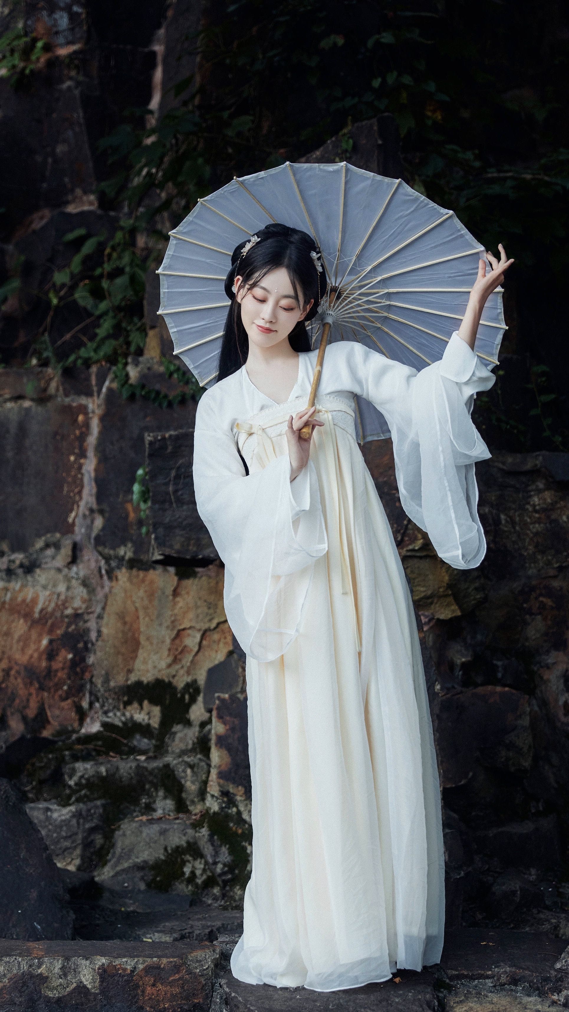 Enhanced Summer Hanfu Fashion for Modern Adult Women:A Blend of Tradition and Comfort Enhanced Summer Hanfu Fashion for Modern Adult Women:A Blend of Tradition and Comfort