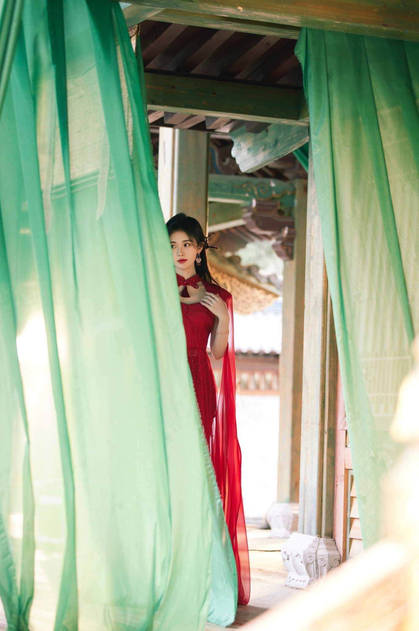 Winter Fashion for Teenage Girls:The Rise of Traditional Chinese Clothing Winter Fashion for Teenage Girls:The Rise of Traditional Chinese Clothing