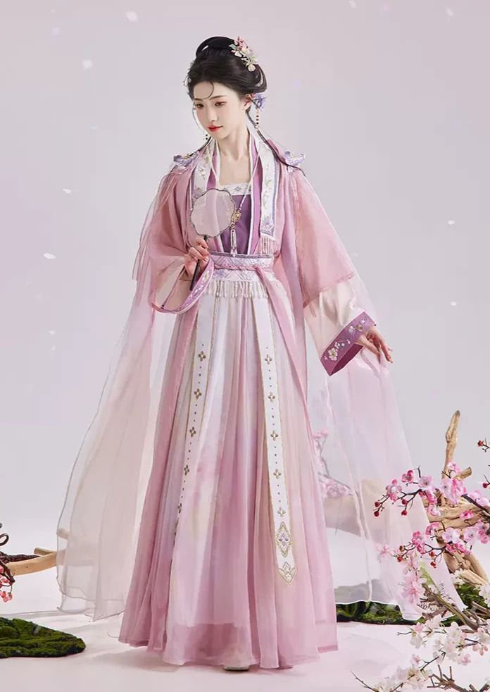 Summer Vogue:Traditional Chinese Style Horseface Skirt Set Summer Vogue:Traditional Chinese Style Horseface Skirt Set