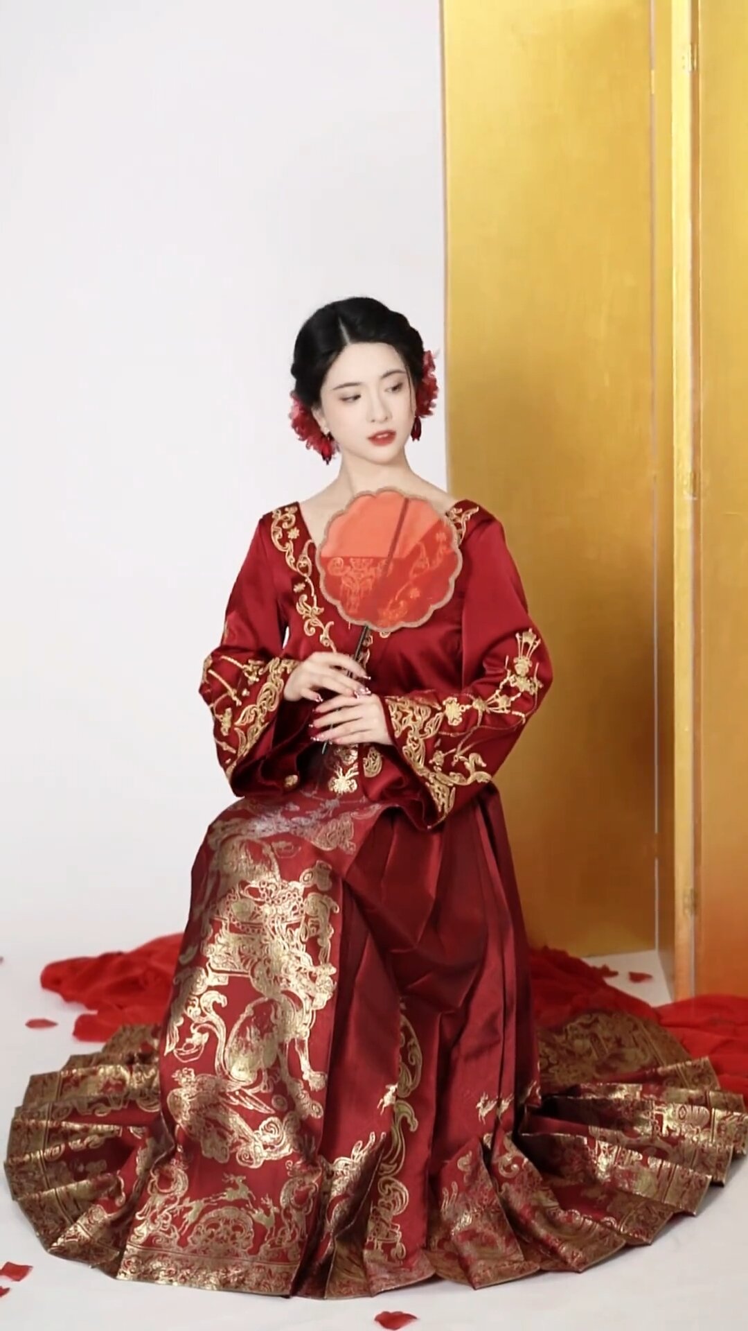 Traditional Hanfu Costume for Adult Women:A Complete Guide Traditional Hanfu Costume for Adult Women:A Complete Guide
