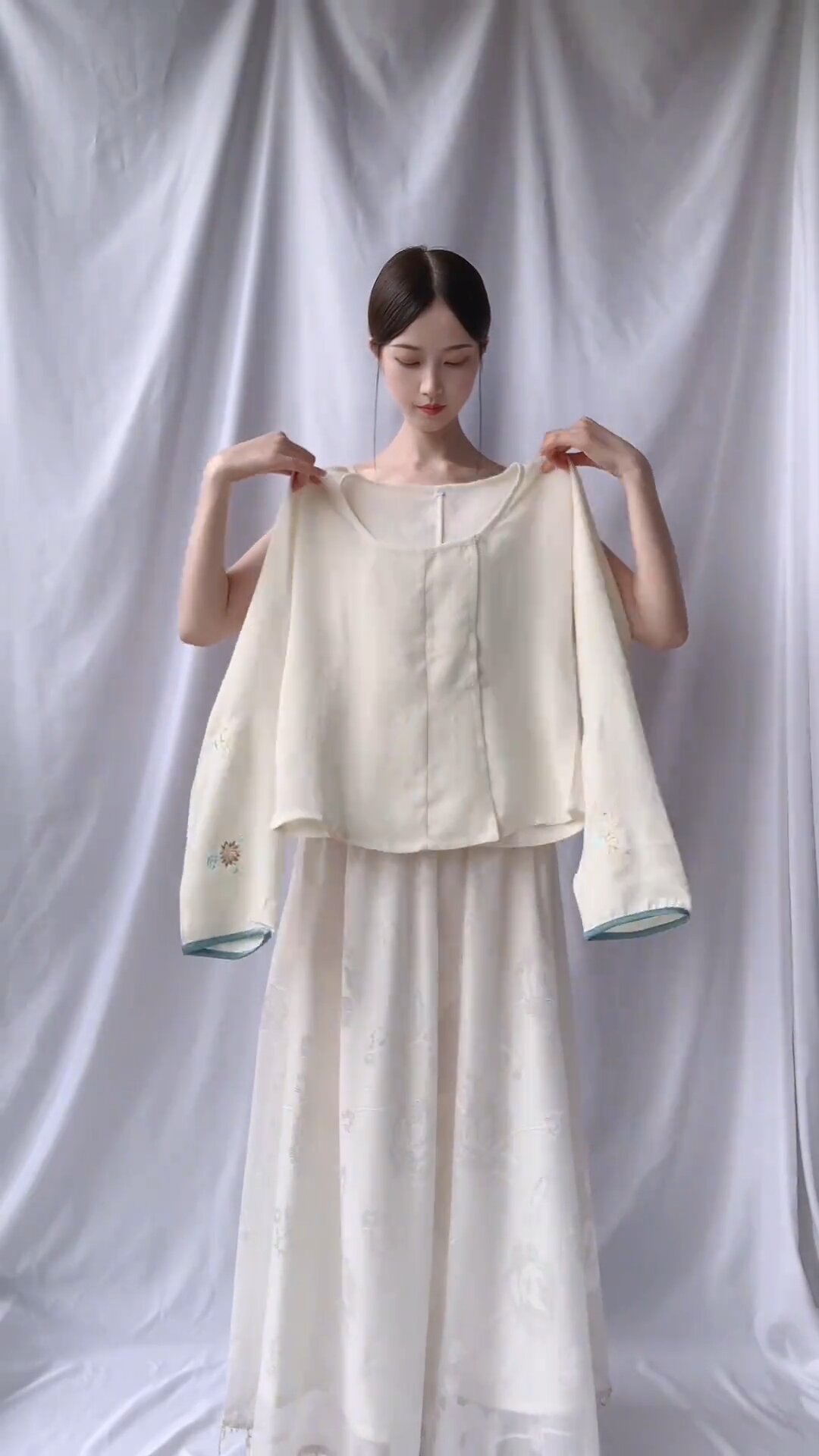 Winter Fashion:The Charm of Mini-Sized Horseface Skirt Winter Fashion:The Charm of Mini-Sized Horseface Skirt
