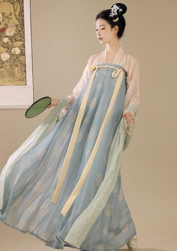 Summer 2024:Stylish Cheongsam for Plus-Size Sisters Summer 2024:Stylish Cheongsam for Plus-Size Sisters