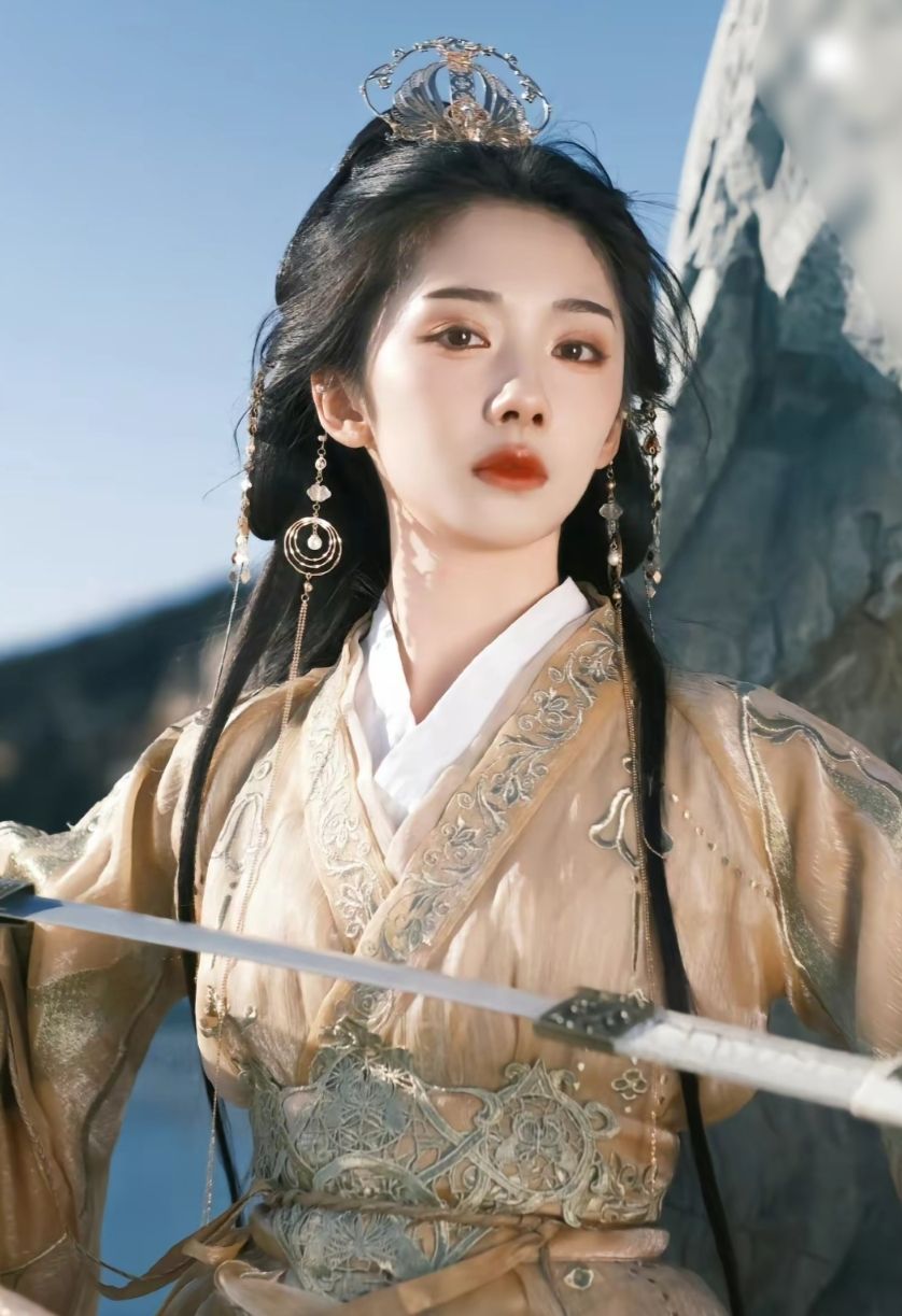 Styling Qipao for a 1.5-Meter Short Stature:A Guide to Embracing Your Charm Styling Qipao for a 1.5-Meter Short Stature:A Guide to Embracing Your Charm