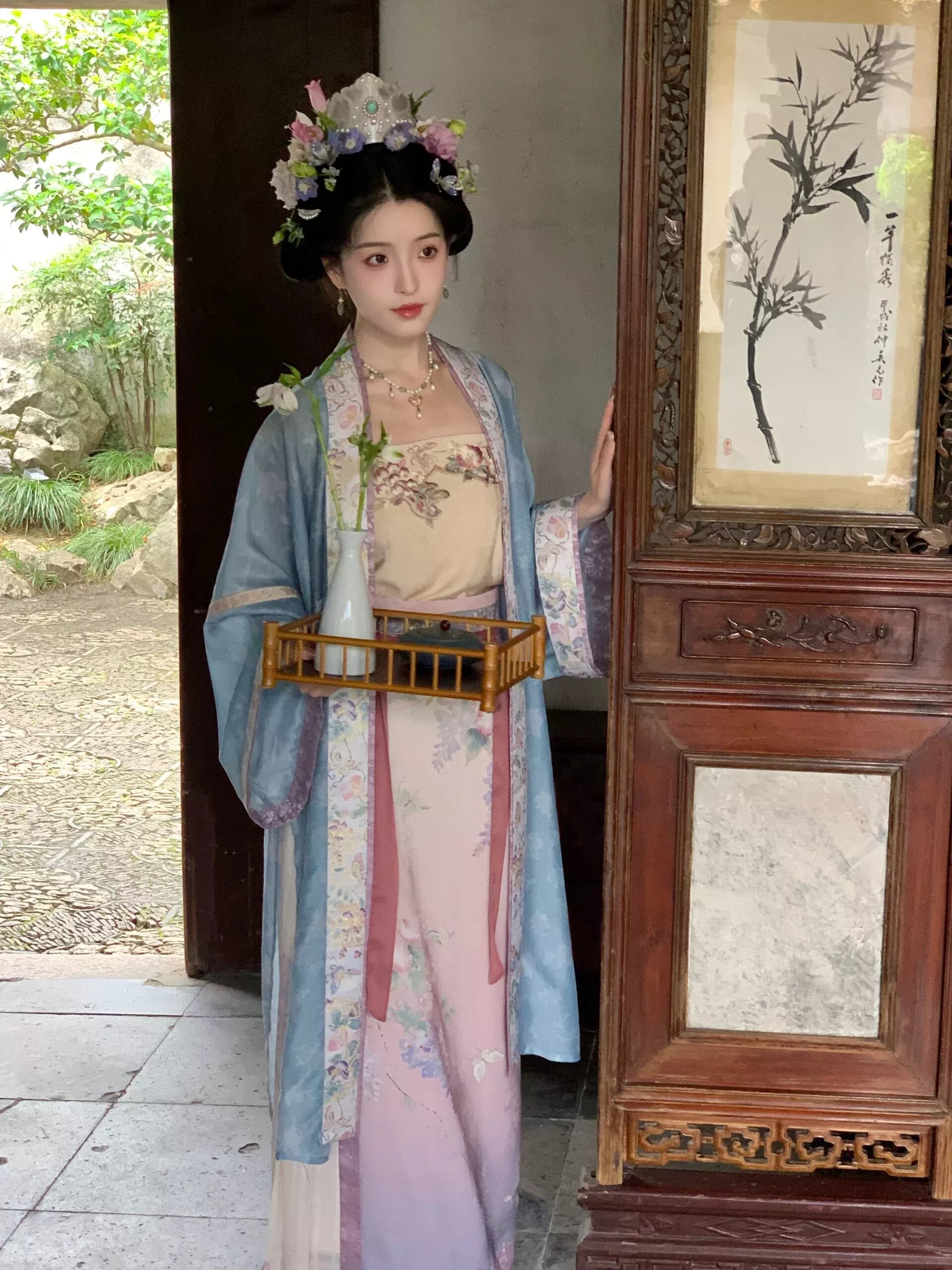 Childrens Traditional Chinese Hanfu Fashion Show:Ancienne Ink-wash Tang Costume Performance Childrens Traditional Chinese Hanfu Fashion Show:Ancienne Ink-wash Tang Costume Performance