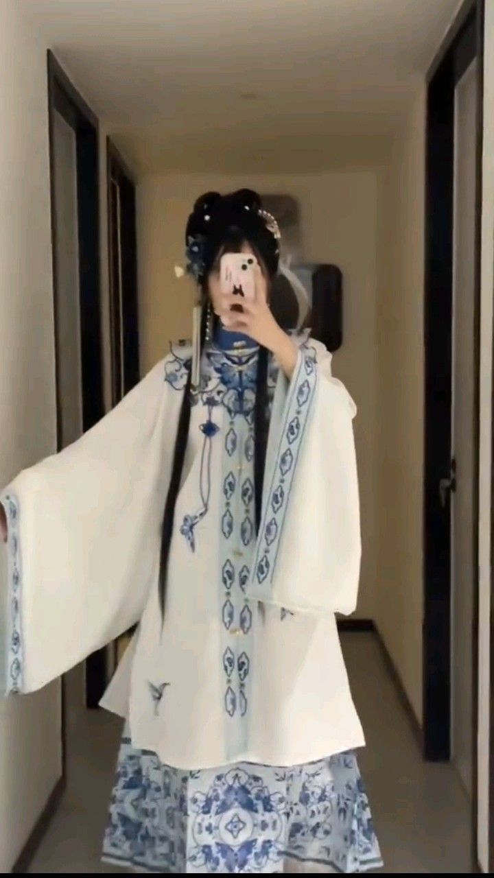 The Allure of Cheongsam-Inspired Dress for Women The Allure of Cheongsam-Inspired Dress for Women