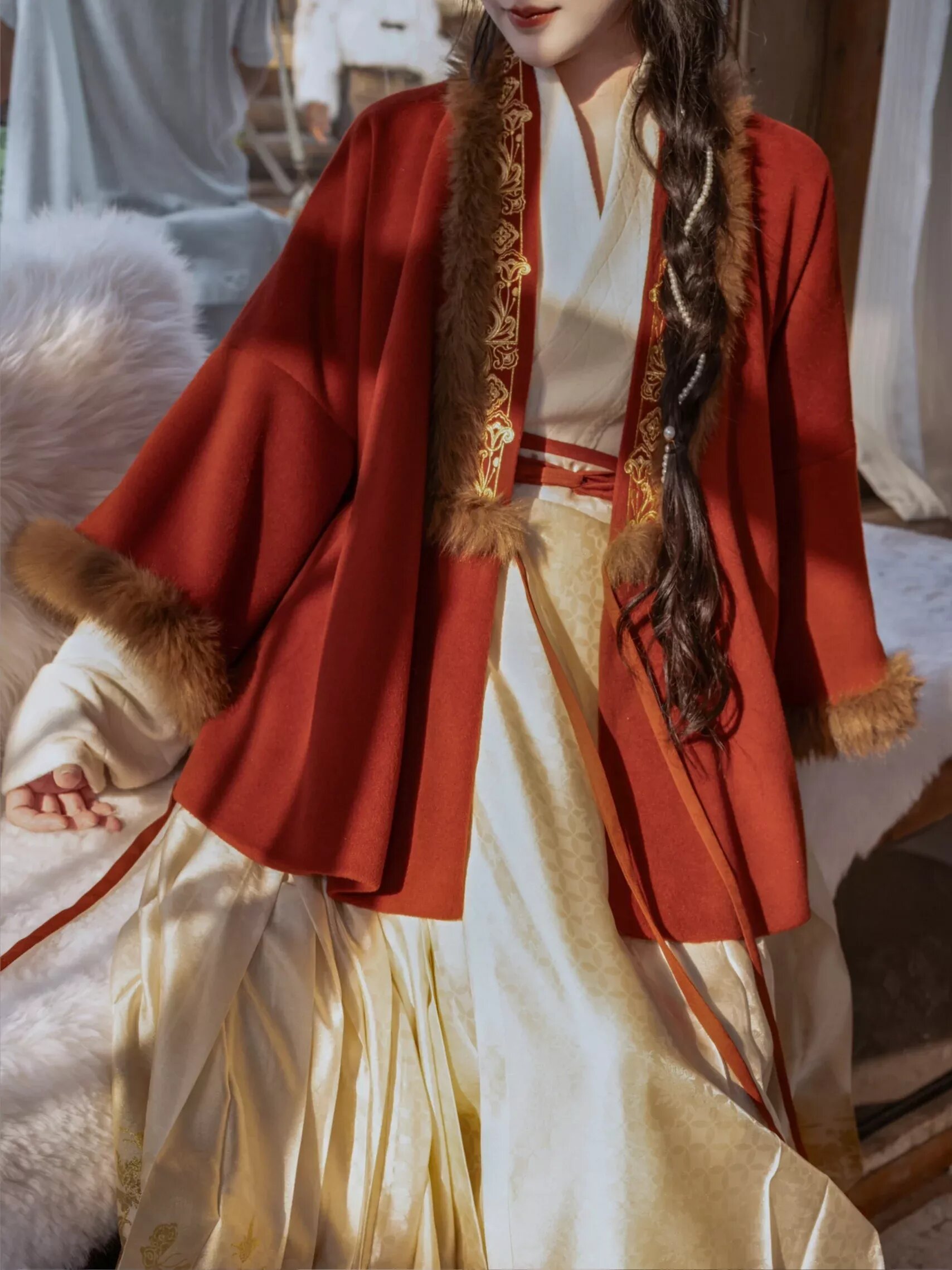 The Swordmen in Hanfu:Champions of Valor in a World of Martial Grandeur The Swordmen in Hanfu:Champions of Valor in a World of Martial Grandeur
