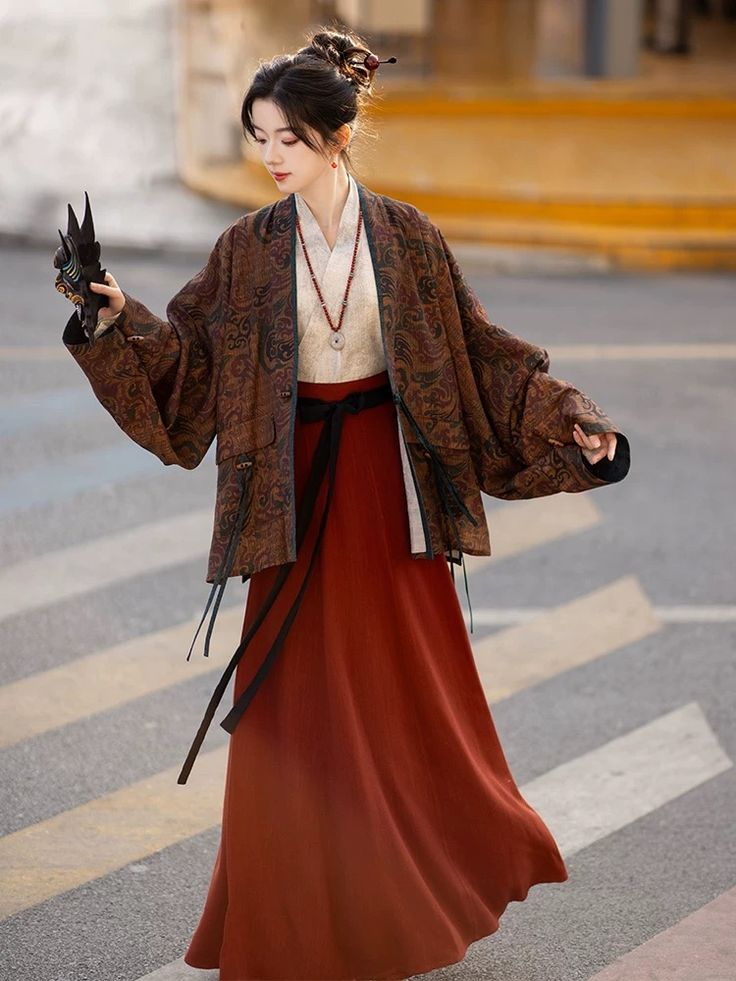 The Enchantment of Girls Horse-Tail Skirt Set in Traditional Hanfu Fashion The Enchantment of Girls Horse-Tail Skirt Set in Traditional Hanfu Fashion