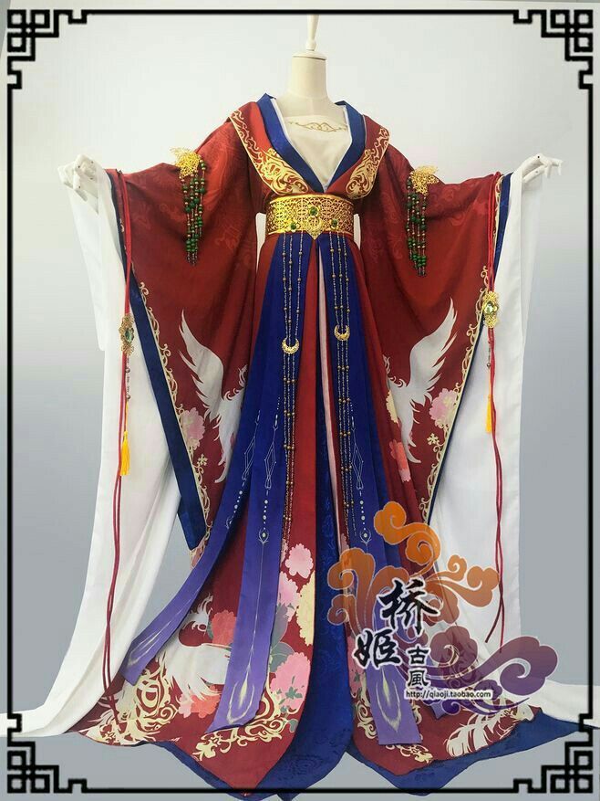 Reinventing the Cheongsam for Summer:Fashionable and Flattering for Petite Figures Reinventing the Cheongsam for Summer:Fashionable and Flattering for Petite Figures