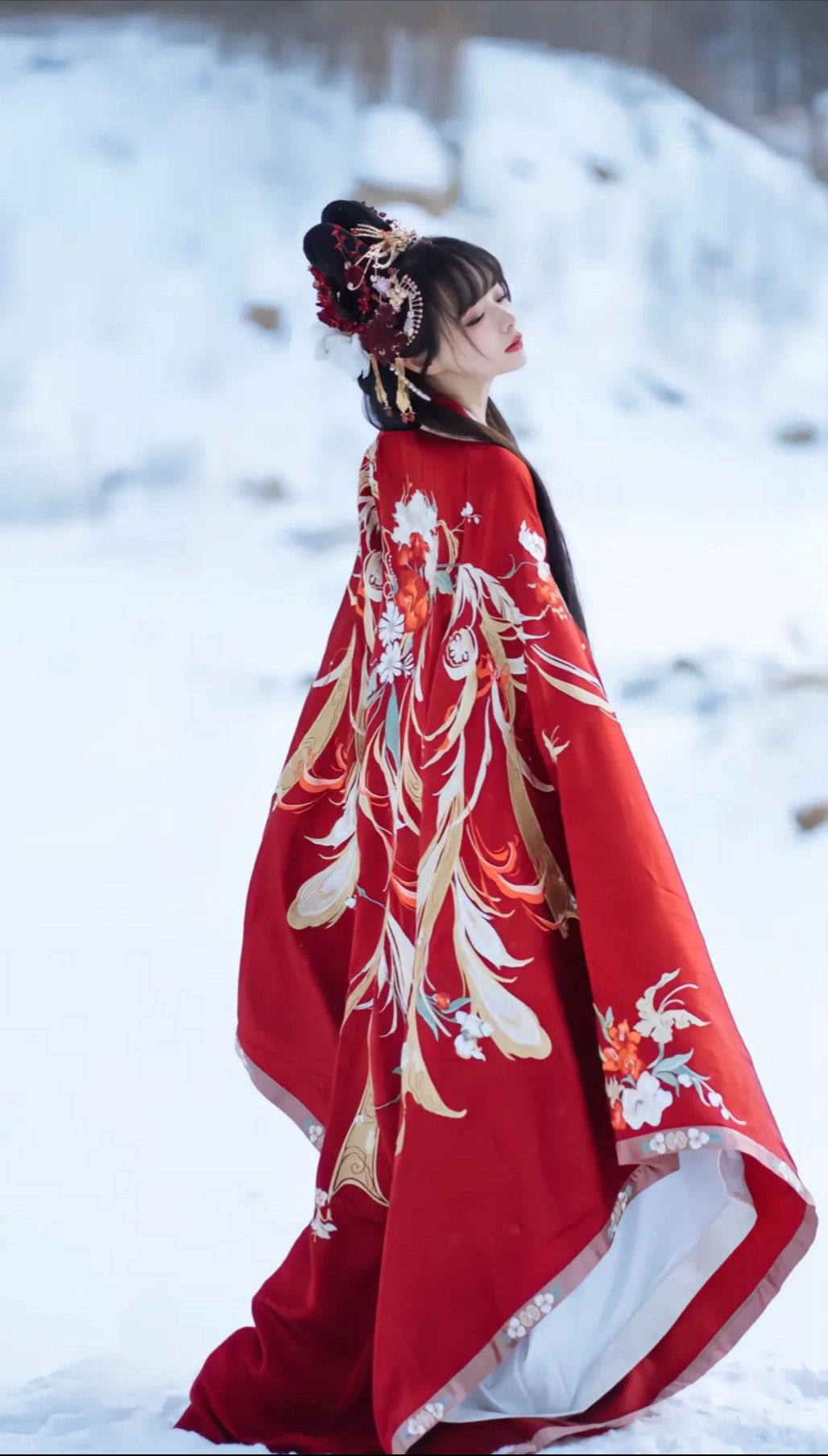 The Rise of Hanfu Fashion:Exploring the Use of Chiffon in Traditional Chinese Clothing The Rise of Hanfu Fashion:Exploring the Use of Chiffon in Traditional Chinese Clothing