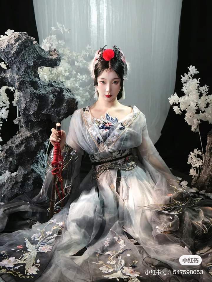 Peach Blossom Chronicles:Original Hanfu Fashion Peach Blossom Chronicles:Original Hanfu Fashion