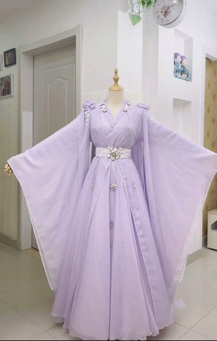 Elegant Green Hanfu for Adult Women:Embracing the Traditional Beauty Elegant Green Hanfu for Adult Women:Embracing the Traditional Beauty