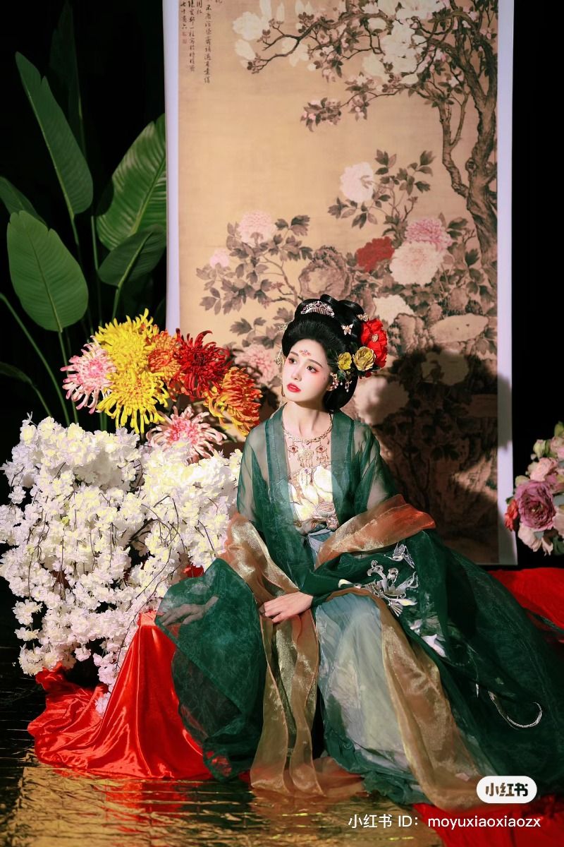 The Enchanting World of Ancient Hanfu Costumes for Girls and Children in Traditional Chinese Style The Enchanting World of Ancient Hanfu Costumes for Girls and Children in Traditional Chinese Style