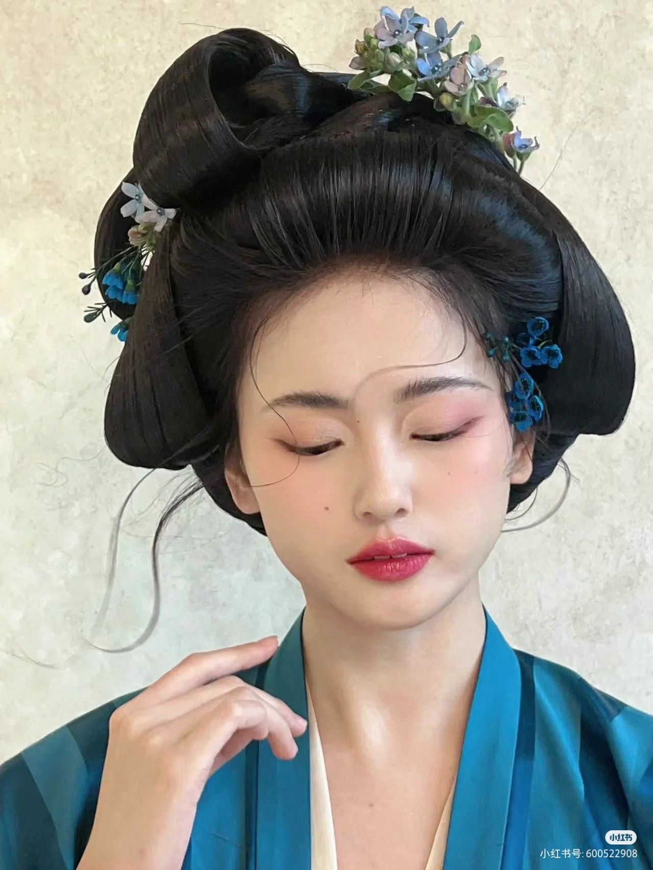 The Splendor of Daqiaos Hanfu:A Journey into Traditional Chinese Elegance The Splendor of Daqiaos Hanfu:A Journey into Traditional Chinese Elegance