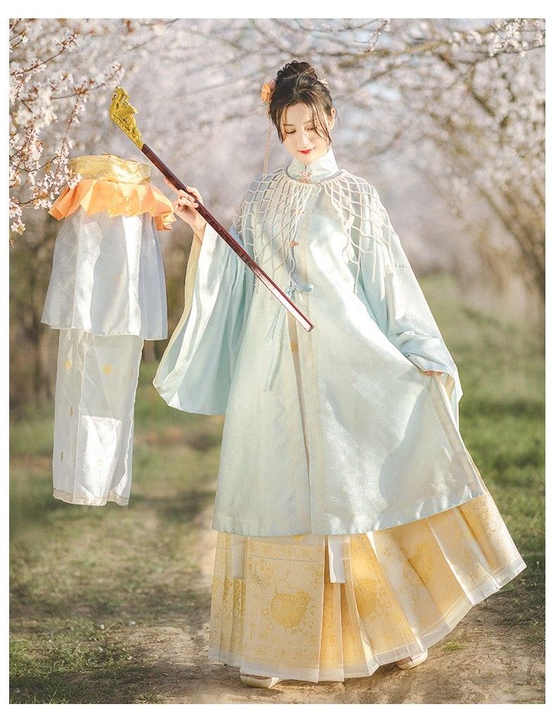 The Art of Hanfu Undergarments:A Guide to Wearing a Thoroughbred Hanfu Bottom with a Corset The Art of Hanfu Undergarments:A Guide to Wearing a Thoroughbred Hanfu Bottom with a Corset
