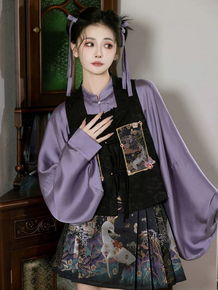 The Enchantment of White Moonlight Cheongsam Skirt The Enchantment of White Moonlight Cheongsam Skirt