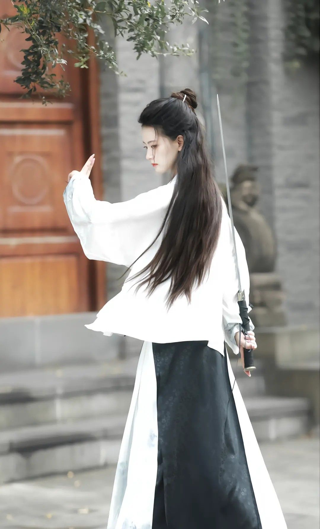 A Shortened Horseface Skirt Jacket:A Blend of Tradition and Fashion A Shortened Horseface Skirt Jacket:A Blend of Tradition and Fashion