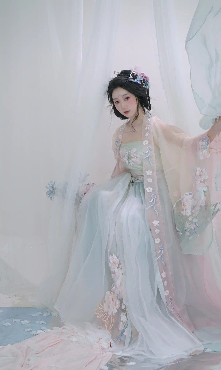 Infant and Toddler Chinese New Year Hanfu Costumes:A Blend of Tradition and Modernity Infant and Toddler Chinese New Year Hanfu Costumes:A Blend of Tradition and Modernity